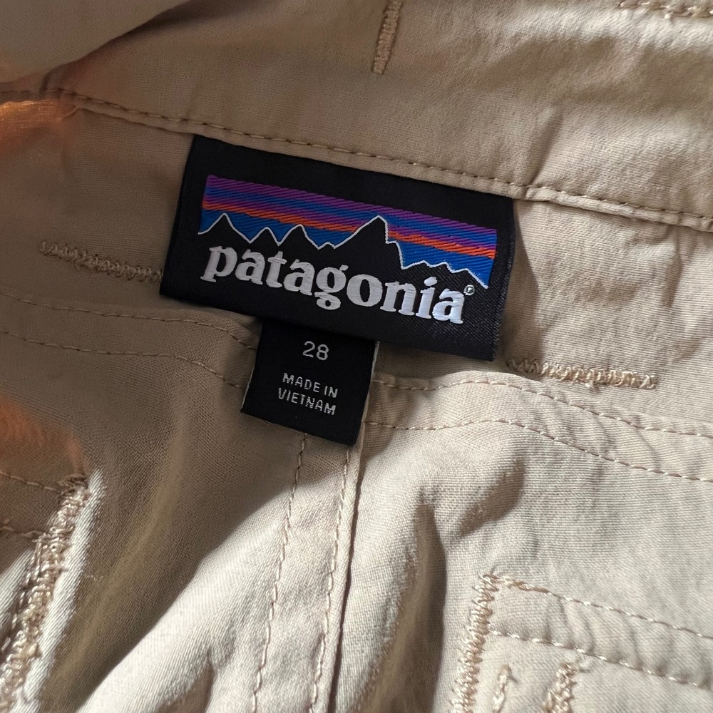 Patagonia Mens Lightweight Outdoor Hiking Tan Hiking Pants Size 28x29 Nylon Gorp - Picture 8 of 10